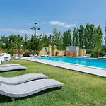 Rita Hotel 3*