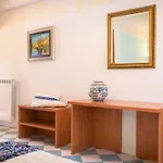 Rita Hotel 3*