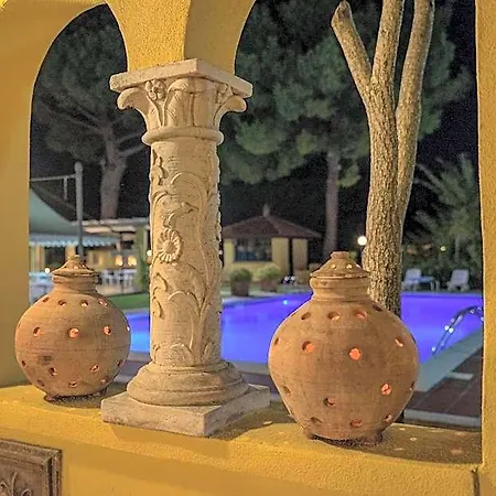 Rita Hotell Paestum