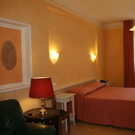 Hotel Rita 3*