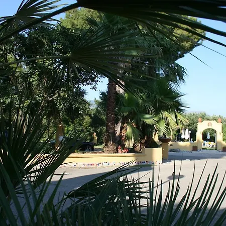 Rita Hotel 3*